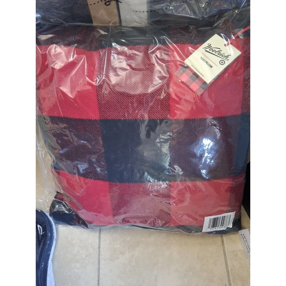Woolrich Throw Pillow 20x20 Buffalo Plaid Red/Black Polyester Zipper
